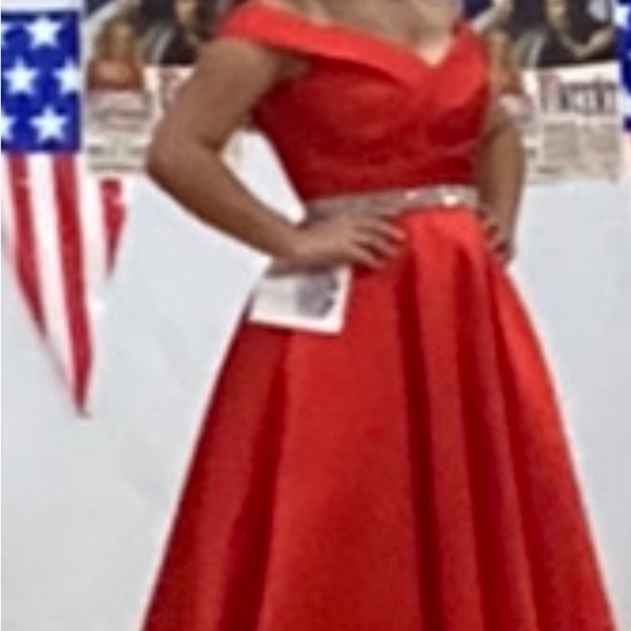 Red Off the Shoulder Ballgown with beaded waist - Picture 4 of 7